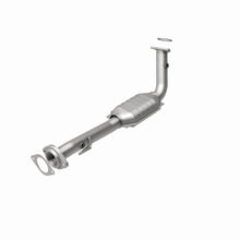 Load image into Gallery viewer, MagnaFlow Direct Fit Catalytic Converter 03-06 Silverado SS Passenger Side OEM - 49649