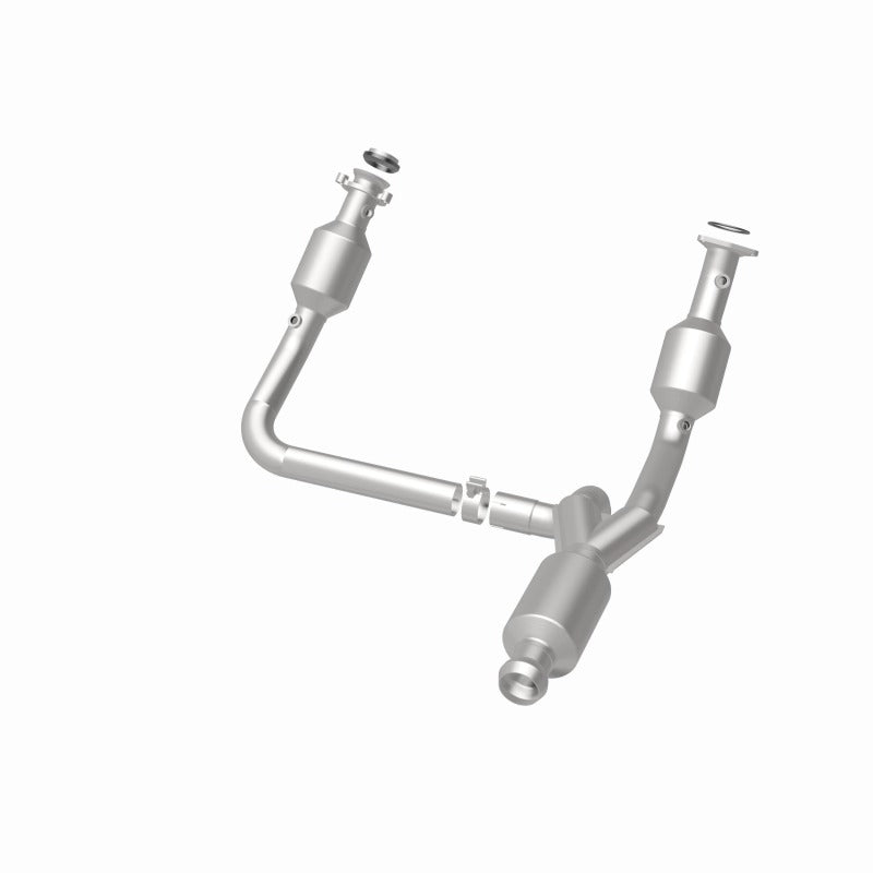 MagnaFlow 14-15 Chevrolet Silverado 1500 5.3L Direct-Fit Catalytic Converter - 5582642