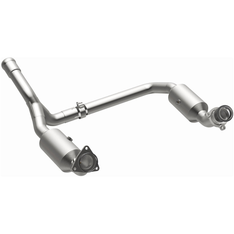 MagnaFlow 19-20 GMC Sierra 1500 Single Underbody 4.3L/5.3L Direct Fit Catalytic Converter - 280656