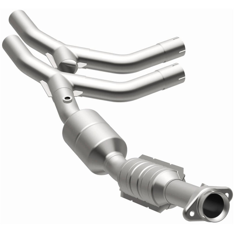 MagnaFlow Direct Fit Catalytic Converter 05-07 Ford E150 4.6L Passenger Side - 24308