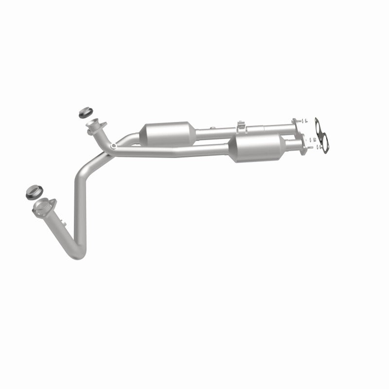 MagnaFlow Direct Fit Catalytic Converter California Grade 96-00 GM Tahoe/Yukon/Escalade 5.7L - 4451453