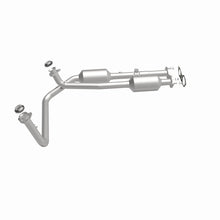 Load image into Gallery viewer, MagnaFlow Direct Fit Catalytic Converter California Grade 96-00 GM Tahoe/Yukon/Escalade 5.7L - 4451453