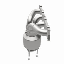 Load image into Gallery viewer, MagnaFlow Direct Fit Catalytic Converter 01-02 Saturn SC/SL/SW 1.9L - 452150
