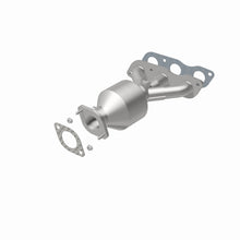Load image into Gallery viewer, MagnaFlow Direct Fit Catalytic Converter 07-09 Mitsu Outlander 3.0L - 51772