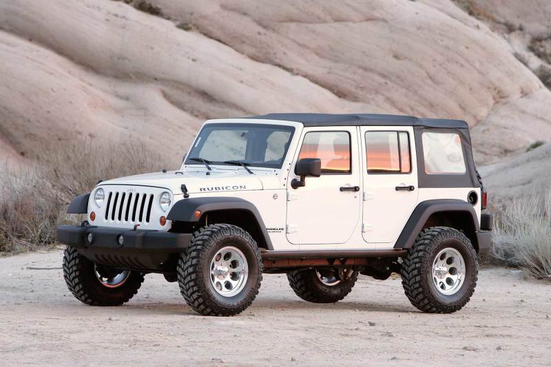 Fabtech 07-18 Jeep JK 4WD 3in Basic Sys w/Dlss Shks - K4037DL