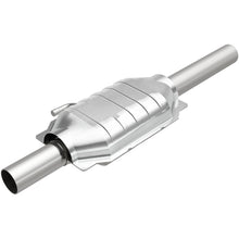 Load image into Gallery viewer, MagnaFlow Direct Fit Catalytic Converter 81-83 Jeep Cherokee 4.2L - 3391222