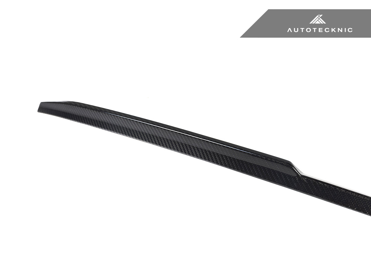 AutoTecknic Dry Carbon Corsa Trunk Spoiler - BMW G60 5-Series