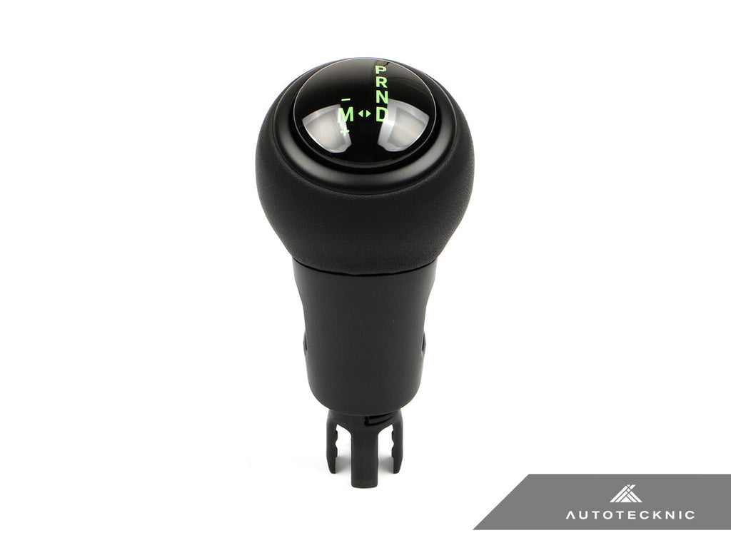 AutoTecknic GT4-Inspired Shift Knob - Porsche Macan (95B) 2015-2024