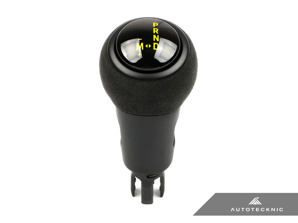 AutoTecknic GT4-Inspired Shift Knob - Porsche Macan (95B) 2015-2024