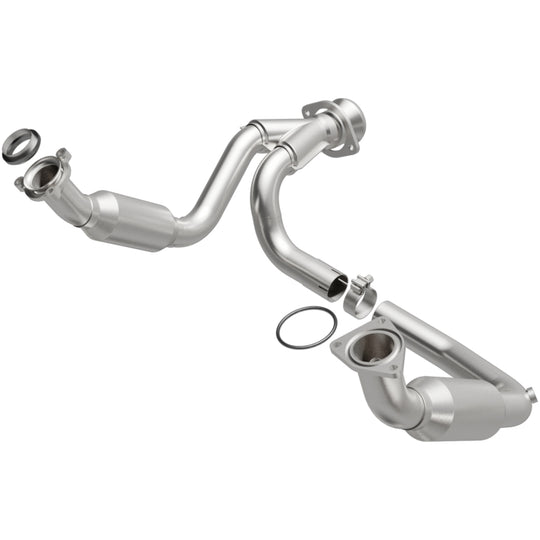 MagnaFlow Direct Fit Catalytic Converter 2007-2008 Cadillac Escalade 6.2L - 5451631