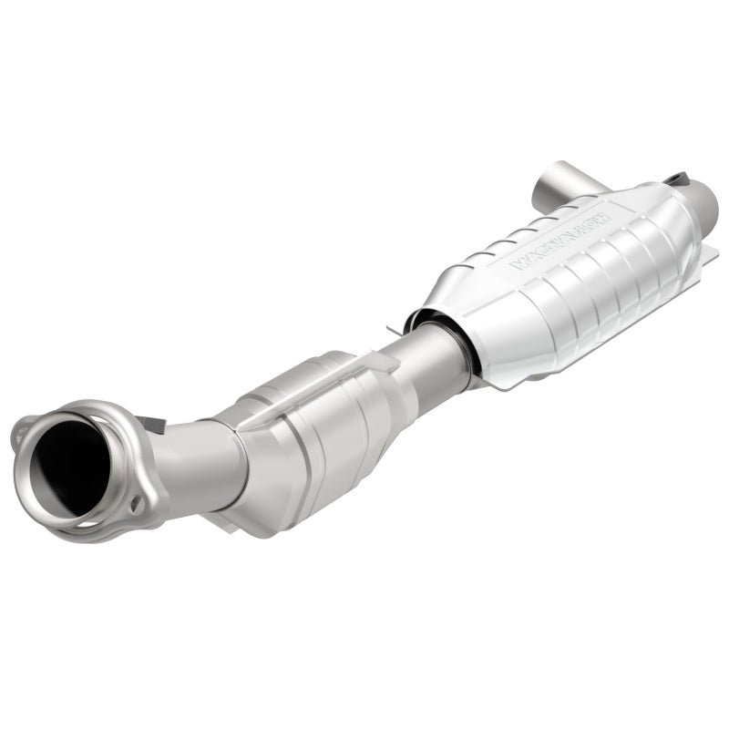 MagnaFlow Direct Fit Catalytic Converter 97-98 Ford Trucks 4.6L - 447133