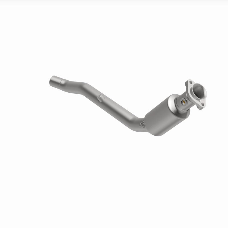MagnaFlow 05-06 Land Rover LR3 4.4L Direct Fit Converter - 4651718
