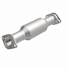 Load image into Gallery viewer, Magnaflow 07-10 Kia Sedona 3.8L California Grade CARB Compliant DF Catalytic Converter - 5592447