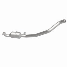 Load image into Gallery viewer, MagnaFlow Direct Fit Catalytic Converter 2006-2011 R350 3.5 L Underbody - 52178