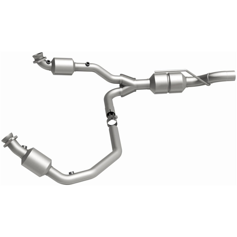 MagnaFlow Direct Fit Catalytic Converter Dodge 01-02 Ram 1500/2500/3500 Van 5.9L - 458003