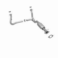 Load image into Gallery viewer, MagnaFlow Direct Fit Catalytic Converter 2000 S10/Sanoma 4.3L - 447249