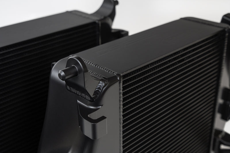 CSF 2019+ Lamborghini Urus / 2020+ Audi RS Q8 / SQ8 / SQ7 High Performance Intercooler System- Black - 8211