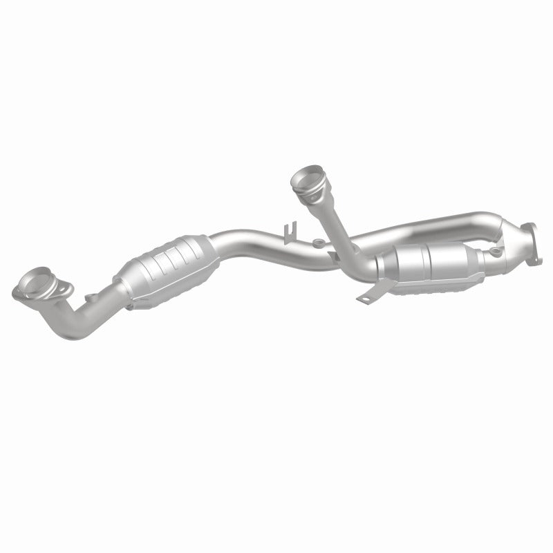 MagnaFlow Direct Fit Catalytic Converter 96-99 Taurus 3.4L Front C - 23533