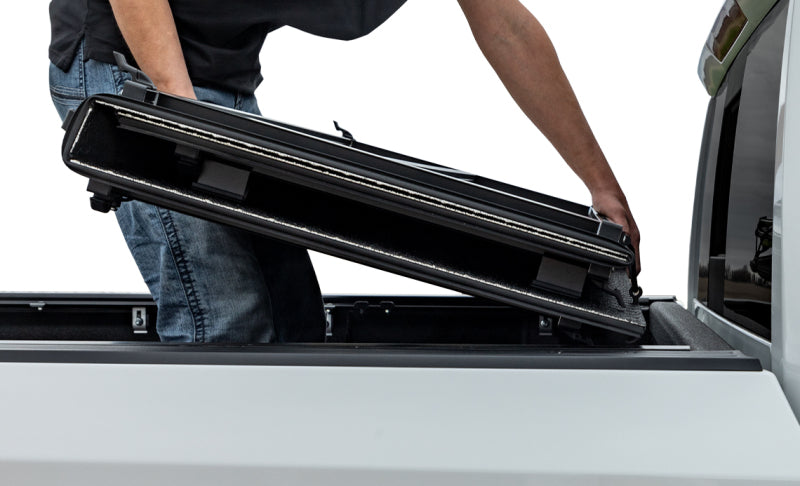 Access 2022+ Toyota Tundra 6ft 6in Bed (w/ Deck Rails) LOMAX Pro-Series Cover - Diamond Plate - B0050109