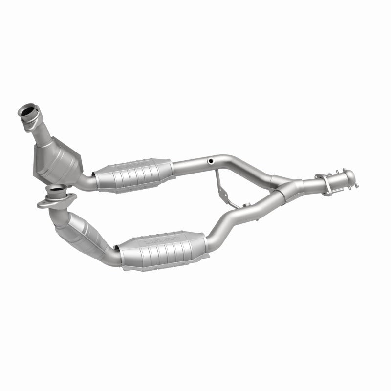 MagnaFlow Direct Fit Catalytic Converter 96-98 Ford Mustang 3.8L - 93344