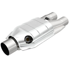 Load image into Gallery viewer, MagnaFlow Universal Catalytic Converter 2.5/2 Single/Dual O2 - 99667HM