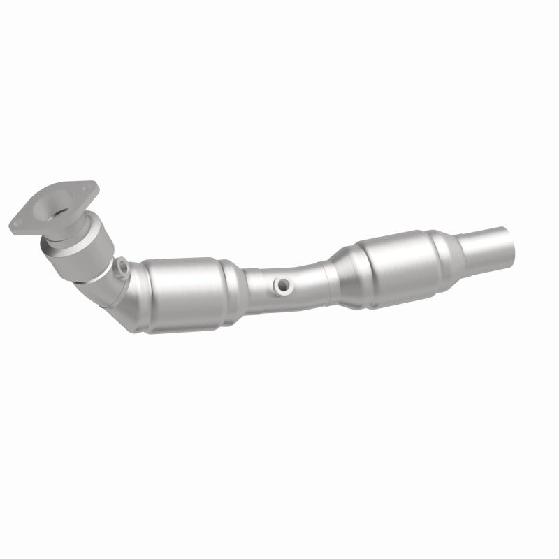 MagnaFlow Direct Fit Catalytic Converter 10-12 Chevy Camaro 6.2L P/S (49 State) - 49939