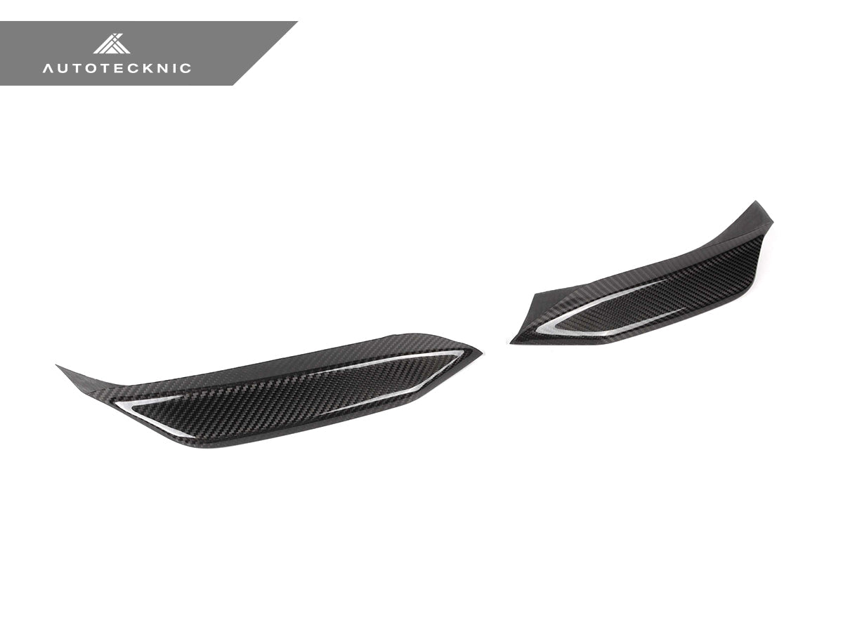 AutoTecknic Dry Carbon Corsa Bumper Trim - BMW F80 M3 | F82/ F83 M4