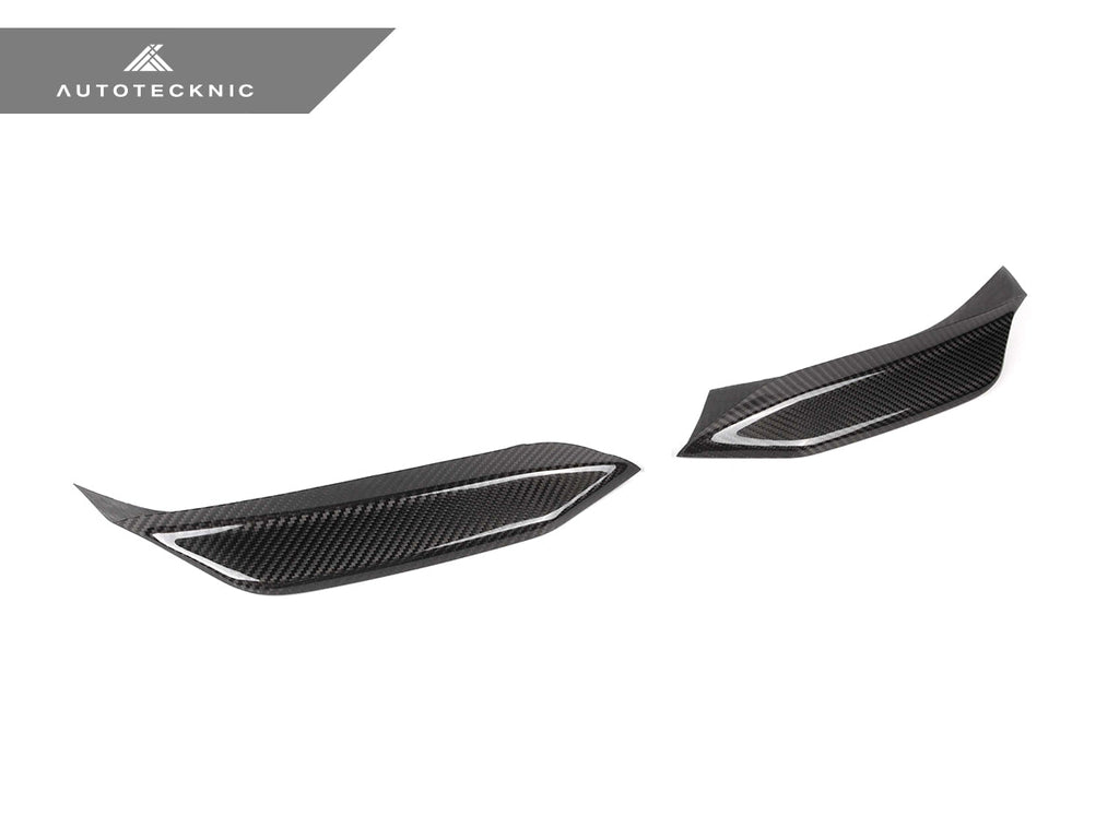 AutoTecknic Dry Carbon Corsa Bumper Trim - BMW F80 M3 | F82/ F83 M4