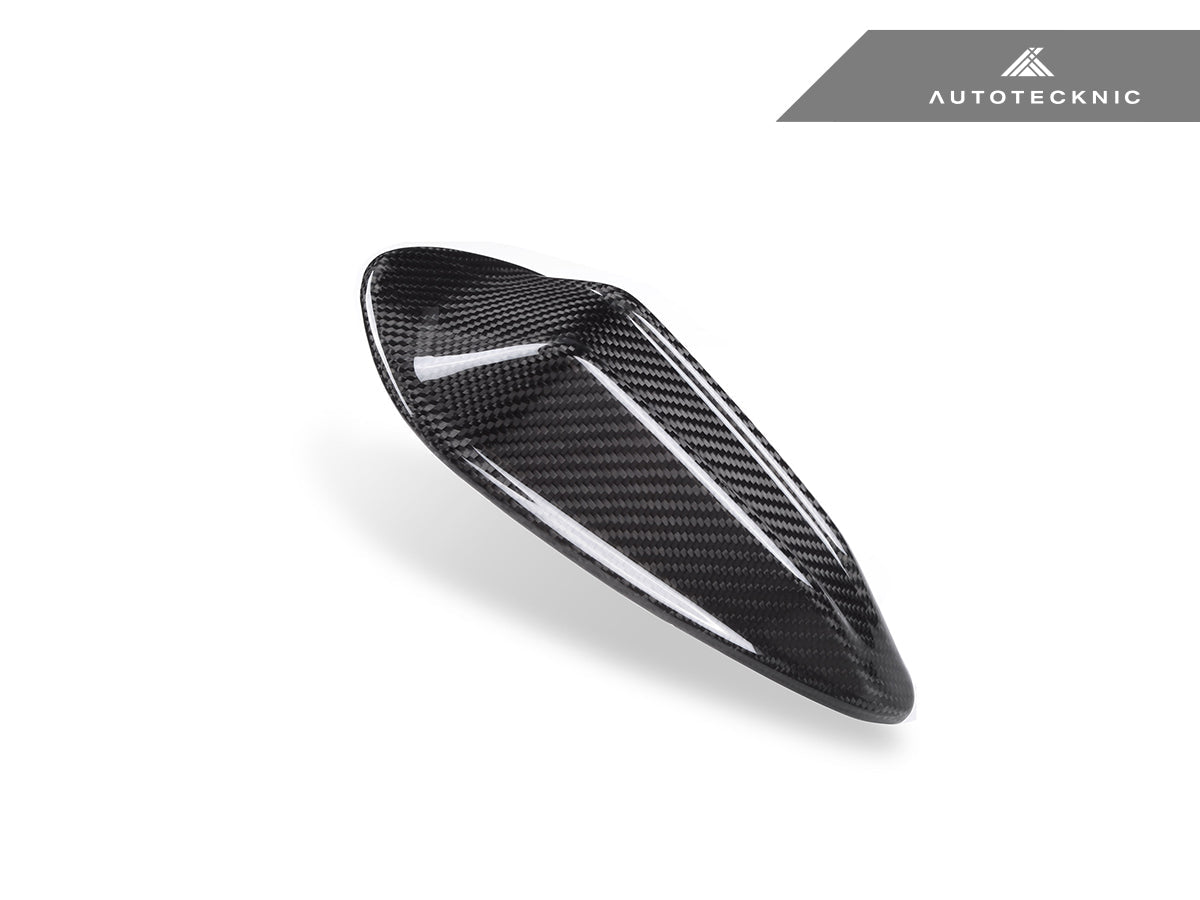 AutoTecknic Dry Carbon Roof Antenna Cover - BMW G21 3-Series Touring LCI