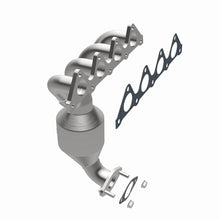 Load image into Gallery viewer, MagnaFlow Direct Fit Catalytic Converter 01-05 Hyundai Accent 1.6L - 452033