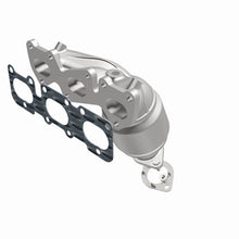Load image into Gallery viewer, MagnaFlow Direct Fit Catalytic Converter 11-12 Kia Sedona 3.5L OEM Grade Manifold - 52783