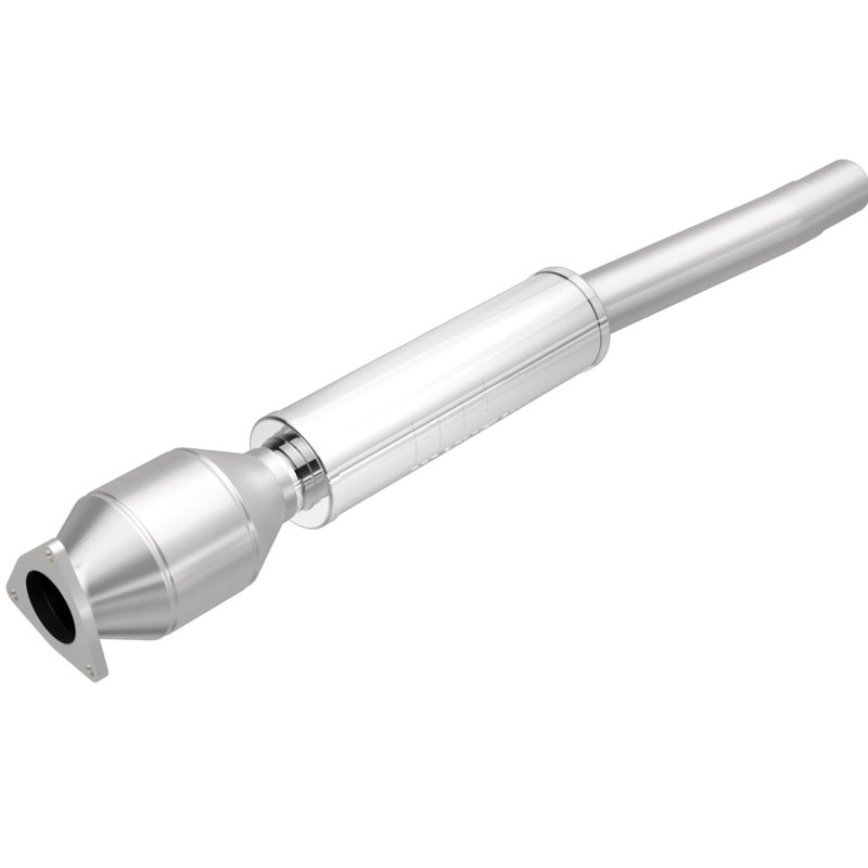 MagnaFlow Direct Fit Catalytic Converter 04/06 VW Phaeton 4.2L Rear Passenger Side - 441028