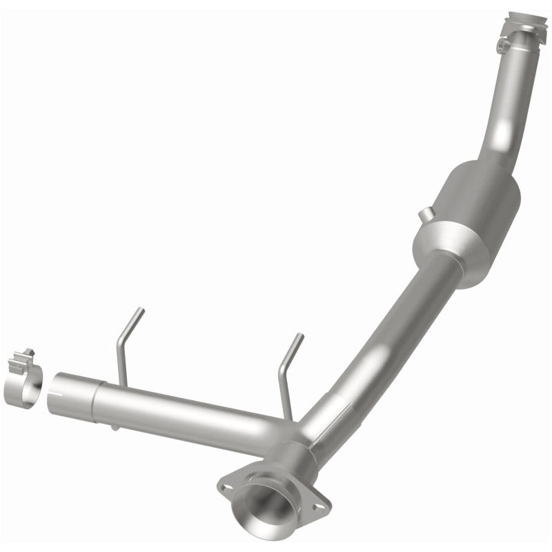 MagnaFlow 2005 Lincoln Navigator 5.4L Direct Fit Converter - 4451165