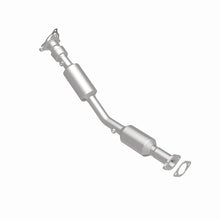 Load image into Gallery viewer, MagnaFlow DF Cat Conv 05-07 Chevy Cobalt/06-07 HHR/07 Pontiac G5/05-07 Saturn Ion/06-07 Ion-2/Ion-3 - 24197