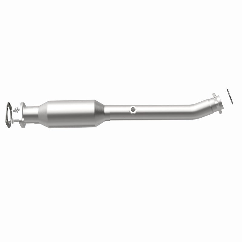 Magnaflow 11-13 QX56 V8 5.6 OEM Underbody Direct Fit Converter - 21-121