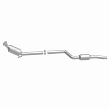 Load image into Gallery viewer, MagnaFlow 2011 C300 V6 3 OEM Underbody Direct Fit Converter - 21-437