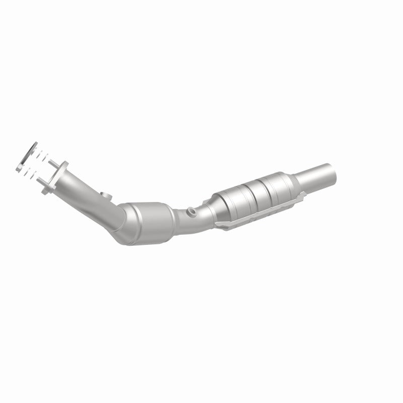 MagnaFlow Direct Fit Catalytic Converter 10-11 Chevrolet Camaro V6 3.6L - 551673