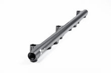Load image into Gallery viewer, Radium Engineering Nissan RB25DET Top Feed Fuel Rail Kit - 20-0277