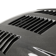 Load image into Gallery viewer, Seibon 2017-2018 Nissan GTR R35 GTII-Style Carbon Fiber Hood - HD17NSGTR-GTII