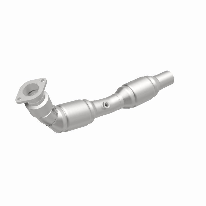 MagnaFlow Direct Fit Catalytic Converter 10-12 Chevy Camaro 6.2L P/S (49 State) - 49939