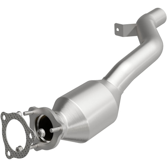 MagnaFlow 10-11 Cayenne V8 4.8 OEM Underbody Direct Fit Converter - 21-595