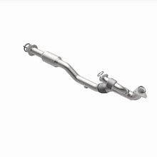 Load image into Gallery viewer, MagnaFlow 18-20 Infiniti QX60 REAR Underbody 3.5L Direct Fit Converter - 280403