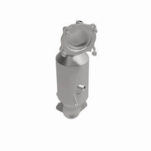 Load image into Gallery viewer, MagnaFlow Direct Fit Catalytic Converter 18-20 Alfa Romeo Giulia Single Underbody 2L - 280295