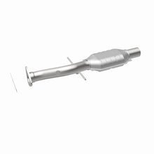 Load image into Gallery viewer, MagnaFlow Direct Fit Catalytic Converter Blazer-Jimmy 95 - 23416