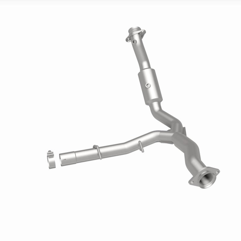 MagnaFlow Direct Fit Catalytic Converter 15-17 Ford Expedition V6 3.5 OEM Underbody - 21-528