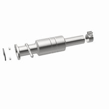 Load image into Gallery viewer, Magnaflow Conv DF 2009-2012 Highlander 2.7 L Underbody - 52207