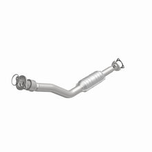 Load image into Gallery viewer, MagnaFlow Direct Fit Catalytic Converter 97-03 Chevy Malibu 3.1L - 51996