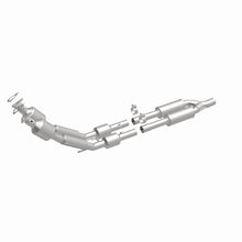 Load image into Gallery viewer, MagnaFlow 06-08 Volkswagen Passat 3.6L Direct Fit Converter - 5411799