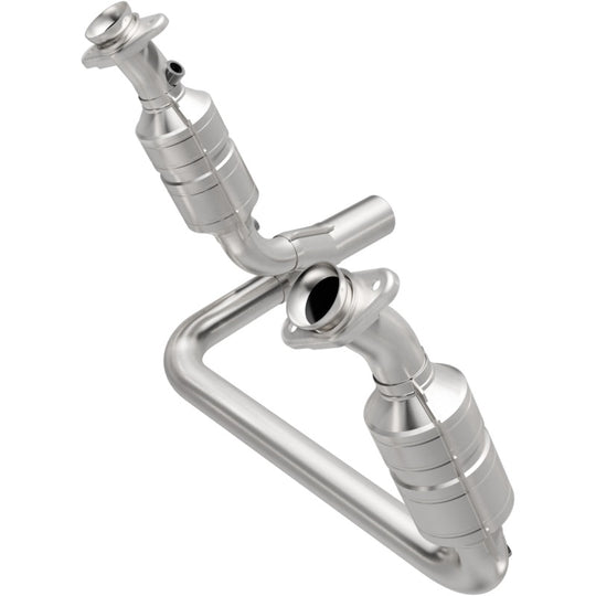 MagnaFlow Direct Fit Catalytic Converter 04 Dodge Durango 3.7L/4.7L - 51770