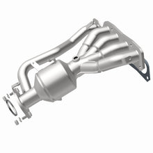 Load image into Gallery viewer, MagnaFlow 18-19 Toyota Camry 2.5L Direct-Fit Catalytic Converter - 22-258